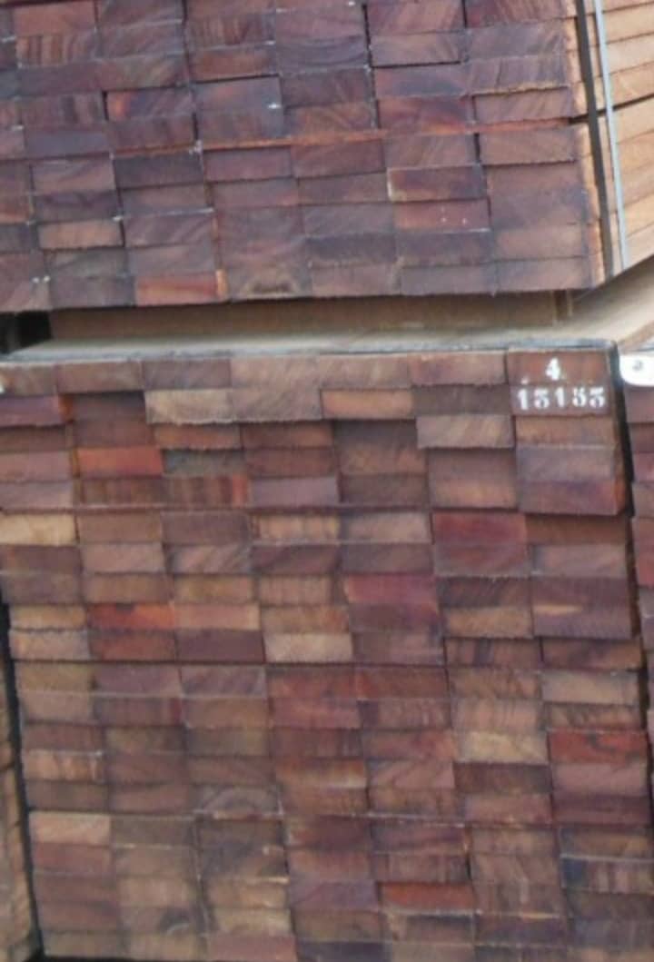 Acajou (African Mahogany)